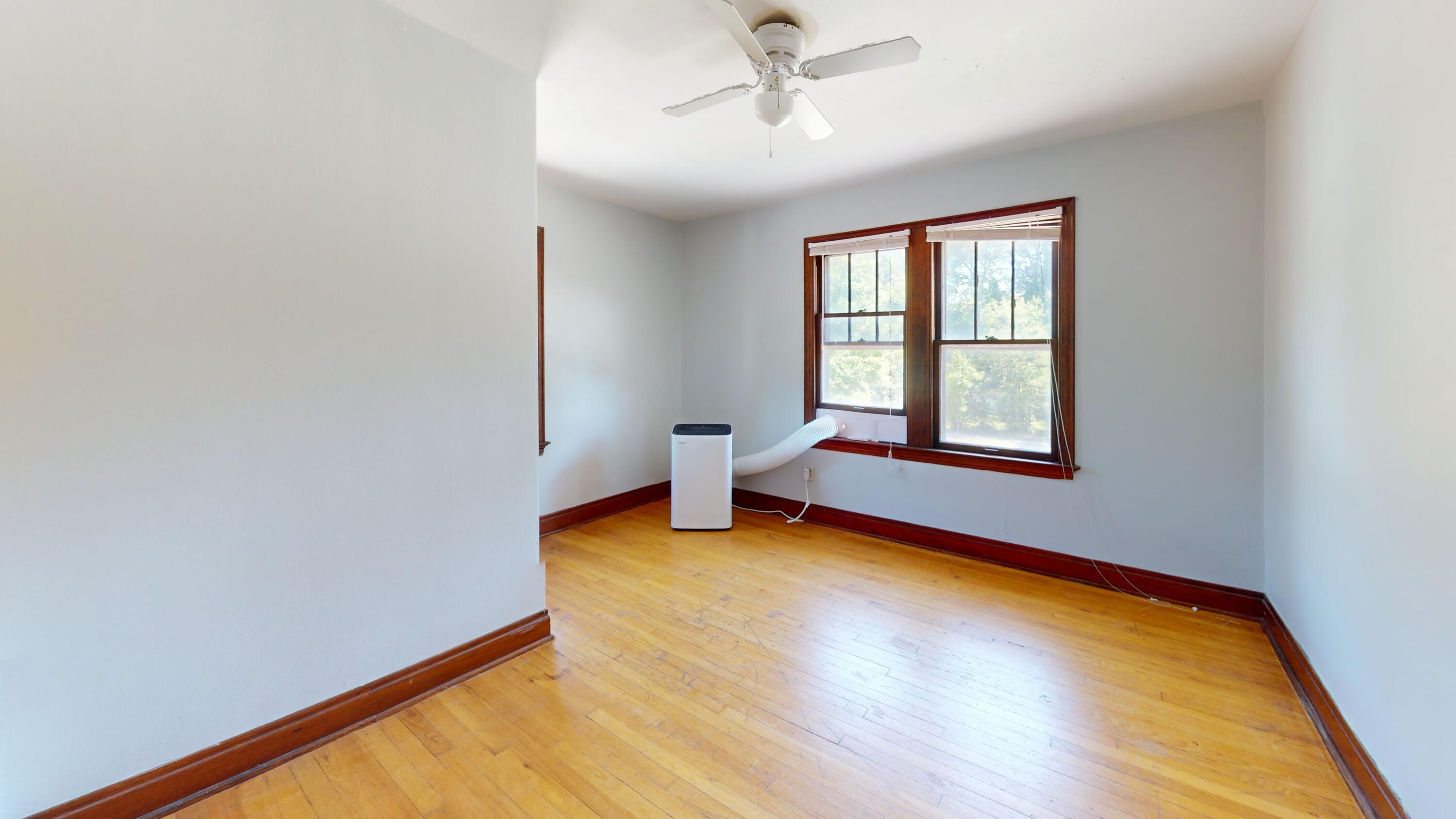 785 North Maple Road Ann Arbor, MI 48103 - Photo 8 of 10 Bedroom