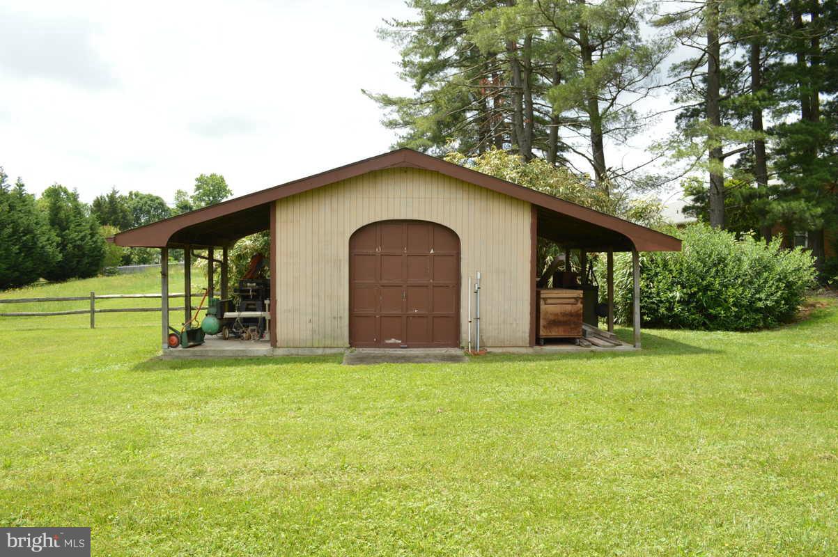 5896 Montgomery Road Elkridge, MD 21075 - Photo 26 of 26 Exterior (Rear)