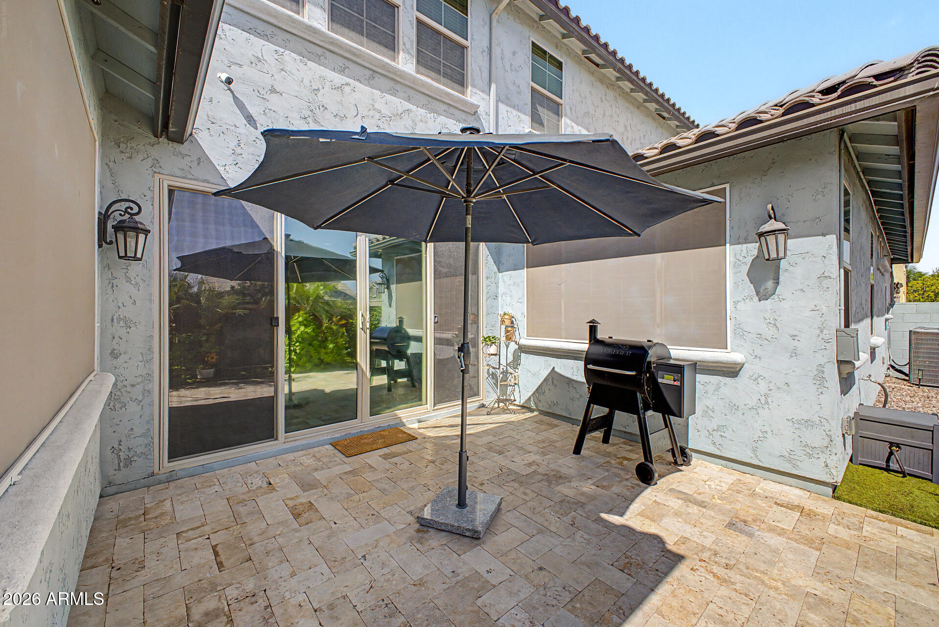 3940 East Turley Street Gilbert, AZ 85295 - Photo 38 of 50 a view of a lounge chairs in the patio