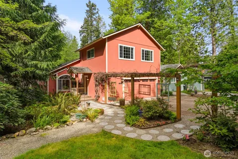 $985,000 | 11837 Venice Loop Northeast, Bainbridge Island, WA 98110