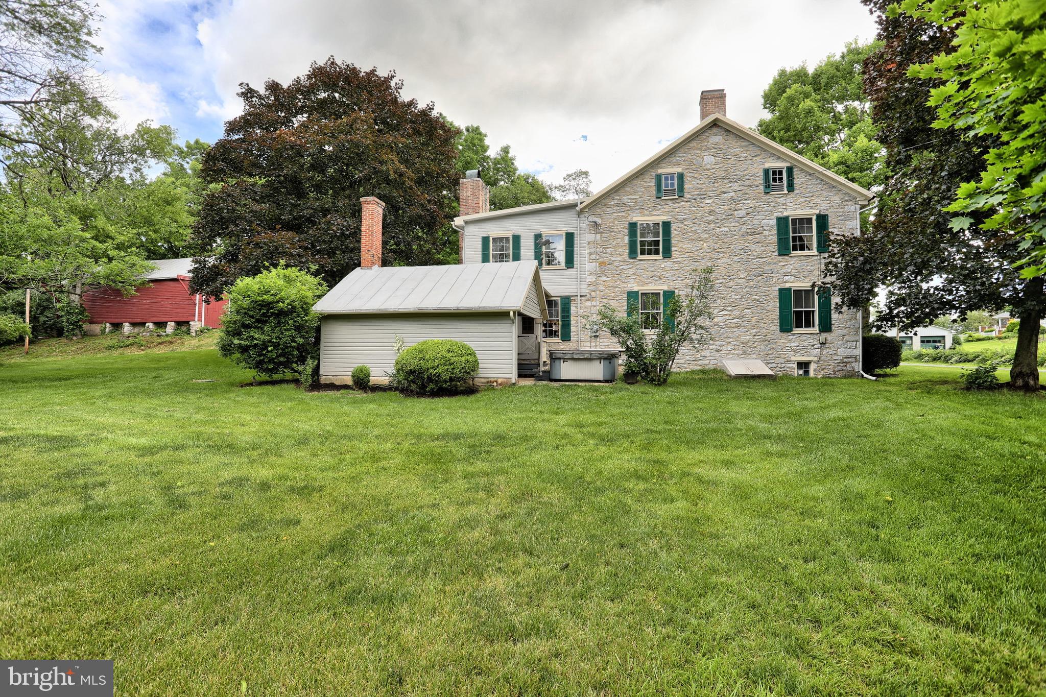 1446 Lutztown Road Boiling Springs, PA 17007 - Photo 12 of 104 Gallery Image 12
