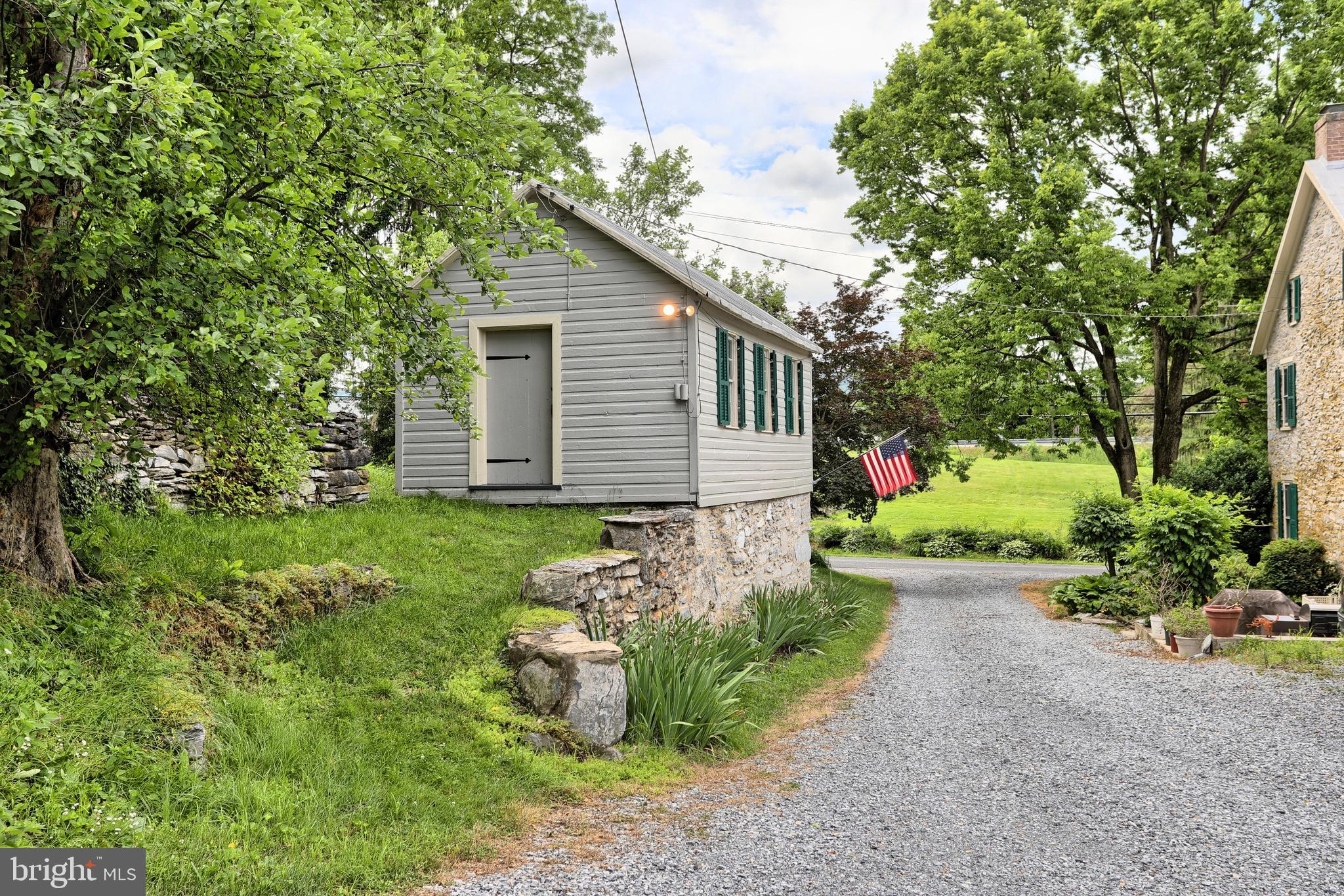 1446 Lutztown Road Boiling Springs, PA 17007 - Photo 17 of 104 Gallery Image 17