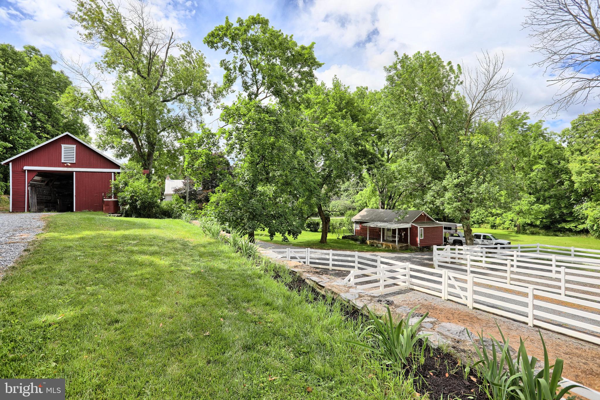 1446 Lutztown Road Boiling Springs, PA 17007 - Photo 20 of 104 Gallery Image 20