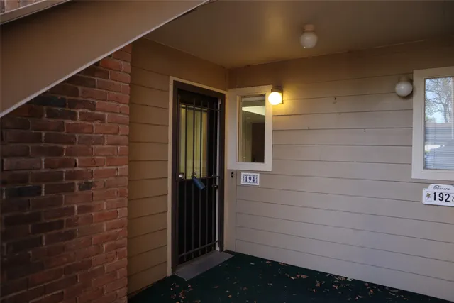 $162,500 | 5005 Georgi Lane, Unit 194, Houston, TX 77092