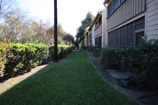 $162,500 | 5005 Georgi Lane, Unit 194, Houston, TX 77092