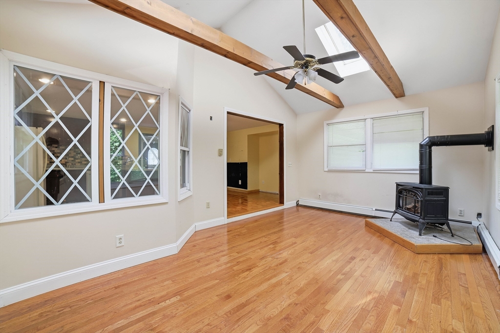 132 Charlton Road Spencer, MA 01562 - Photo 16 of 34