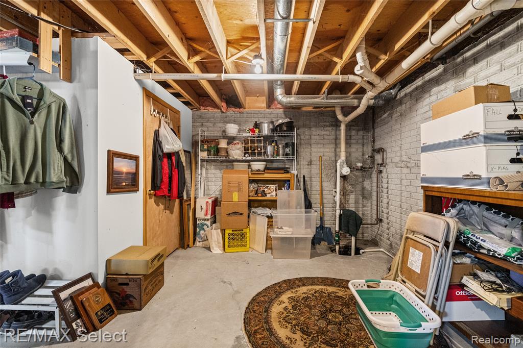 6605 Flushing Road Flushing, MI 48433 - Photo 33 of 37 Gallery Image 33