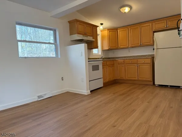 $2,000 | 207 Nariticong Avenue, Unit A, Hopatcong, NJ 07843