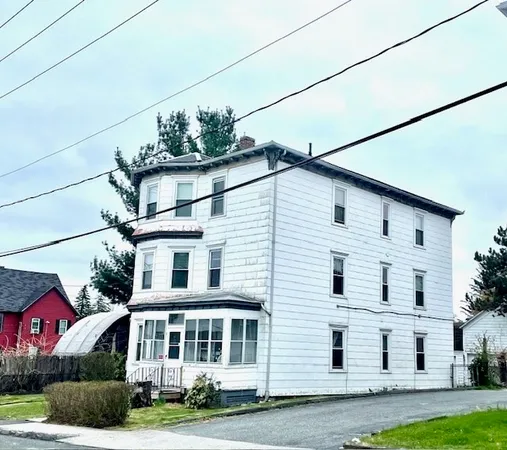 $700,000 | 7 Ekman Street, Worcester, MA 01607