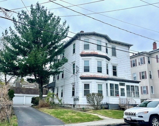 7 Ekman Street Worcester, MA 01607 - Photo 2 of 38