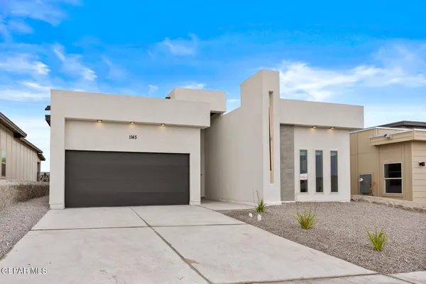 $367,950 | 1135 Brass Hl Avenue, Santa Teresa, NM 88008