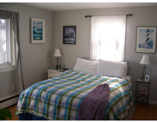 78 Idalla Road Worcester, MA 01606 - Photo 5 of 9 Gallery Image 5