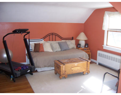 78 Idalla Road Worcester, MA 01606 - Photo 7 of 9 Gallery Image 7