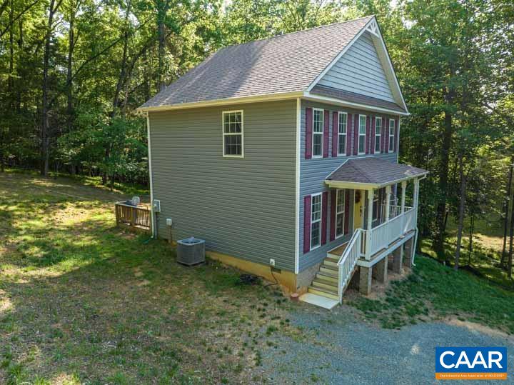 46 Brougham Road Palmyra, VA 22963 - Photo 4 of 27 a view of a house with a yard