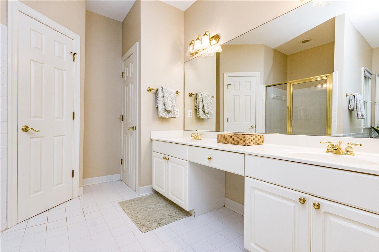 6601 Mafolie Court Raleigh, NC 27613 - Photo 17 of 30 Photo 17