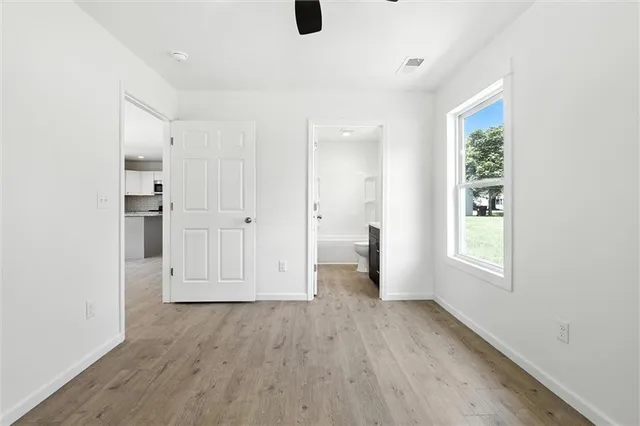 $250,000 | 105 North Campbell Street, Pleasant Hill, MO 64080