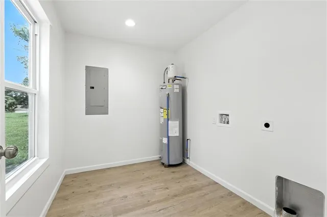 $250,000 | 105 North Campbell Street, Pleasant Hill, MO 64080