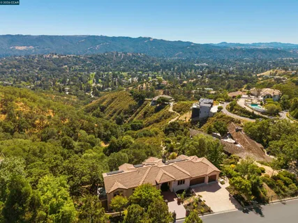 $2,659,000 | 554 Oakshire Place, Alamo, CA 94507