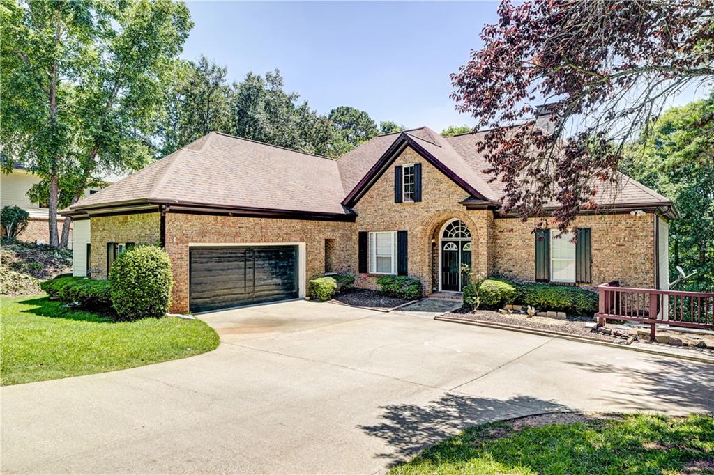1566 Greyson Ridge Northeast Marietta, GA 30062 - Photo 2 of 52
