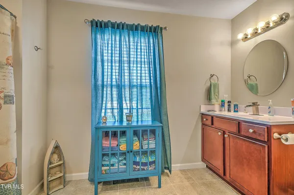 $350,000 | 134 May Apple Road, Bluff City, TN 37618