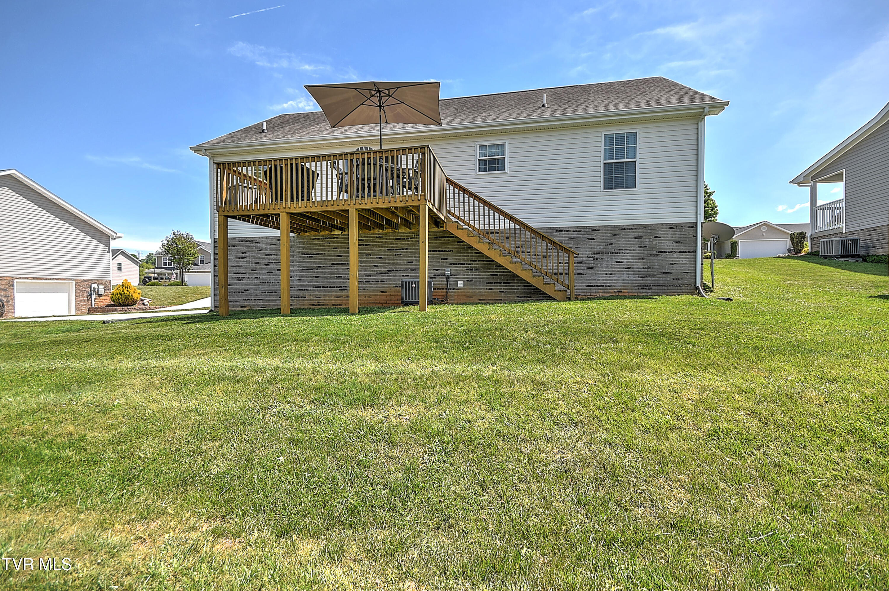 134 May Apple Road Bluff City, TN 37618 - Photo 35 of 39 134 May Apple JR-36
