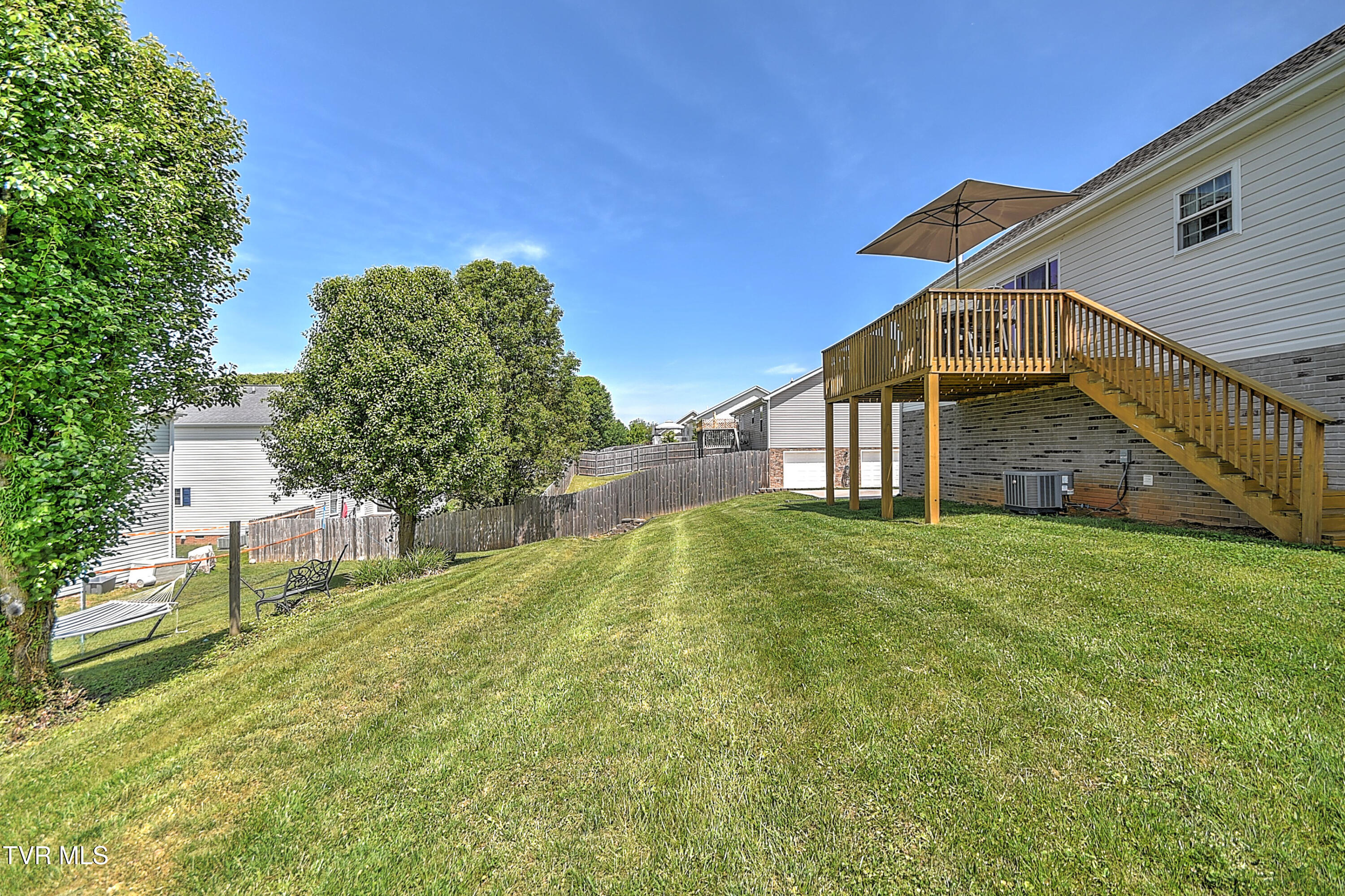 134 May Apple Road Bluff City, TN 37618 - Photo 36 of 39 134 May Apple JR-37