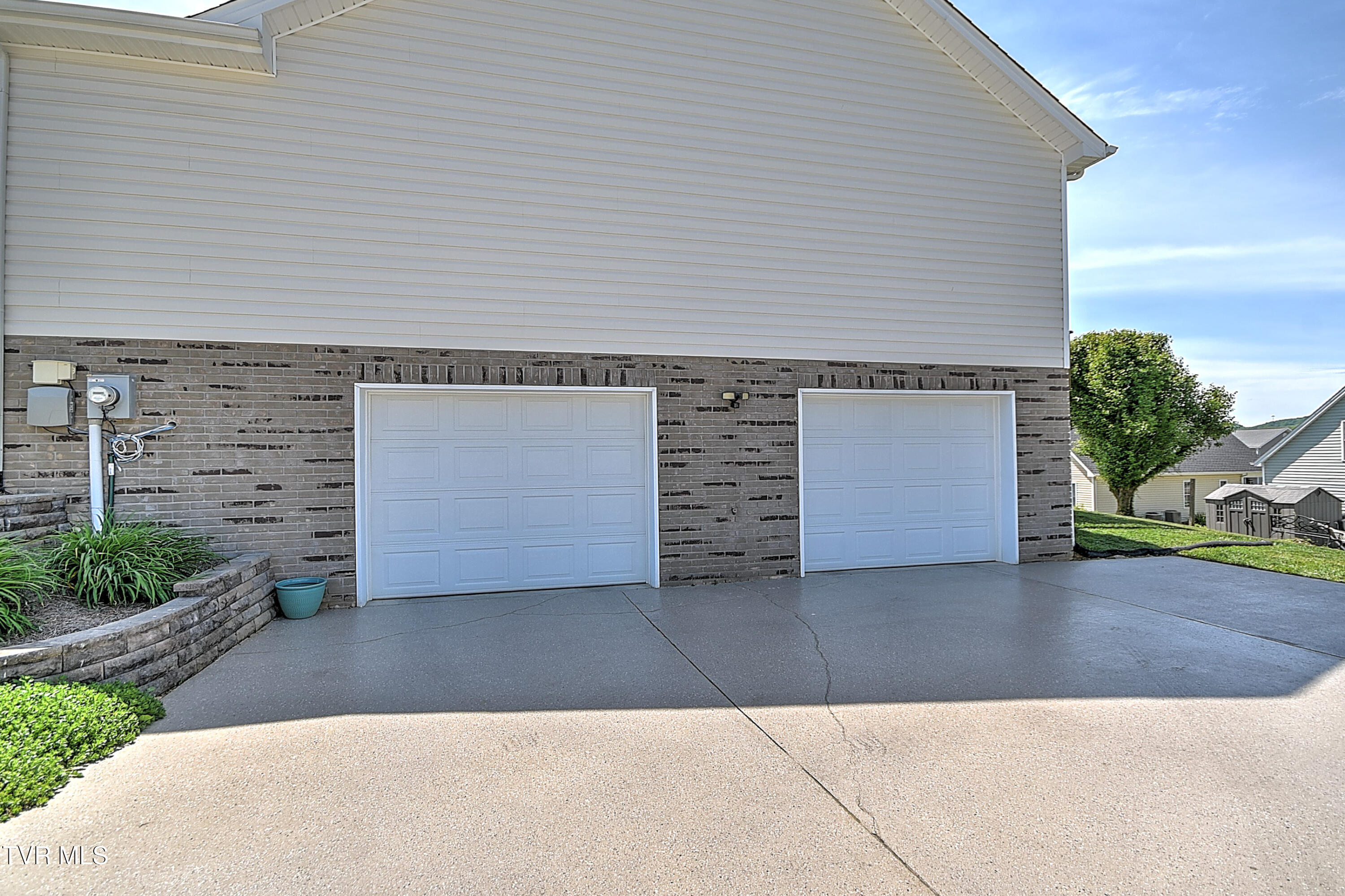 134 May Apple Road Bluff City, TN 37618 - Photo 38 of 39 134 May Apple JR-39