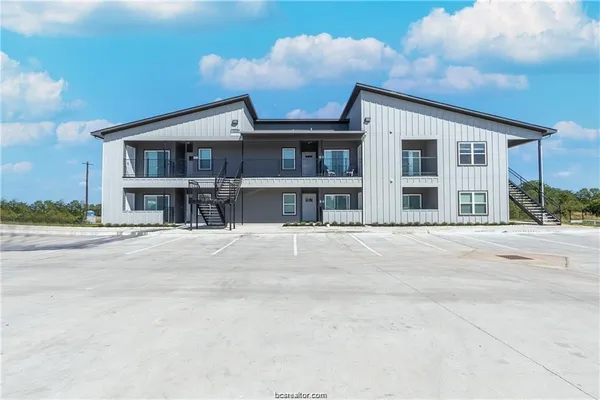 $239,500 | 1326 Prairie Drive, Unit 1122, Bryan, TX 77803