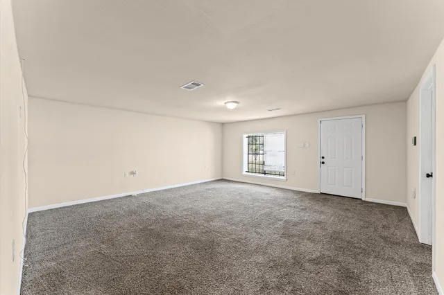 $324,900 | 1106 5th Street, Hempstead, TX 77445