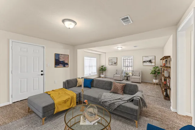 $324,900 | 1106 5th Street, Hempstead, TX 77445