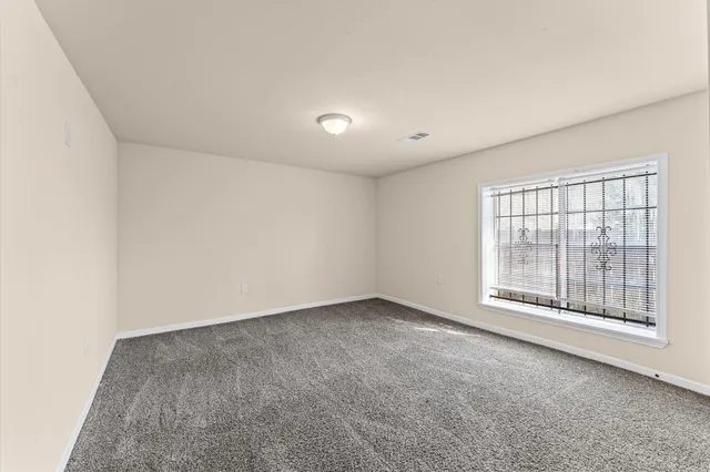 $324,900 | 1106 5th Street, Hempstead, TX 77445