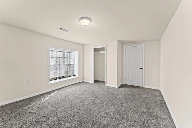 $324,900 | 1106 5th Street, Hempstead, TX 77445