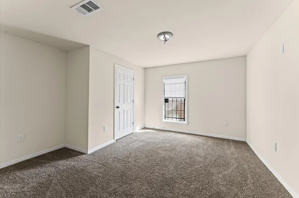$299,900 | 1106 5th Street, Hempstead, TX 77445