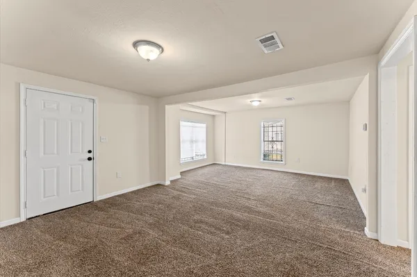 $299,900 | 1106 5th Street, Hempstead, TX 77445