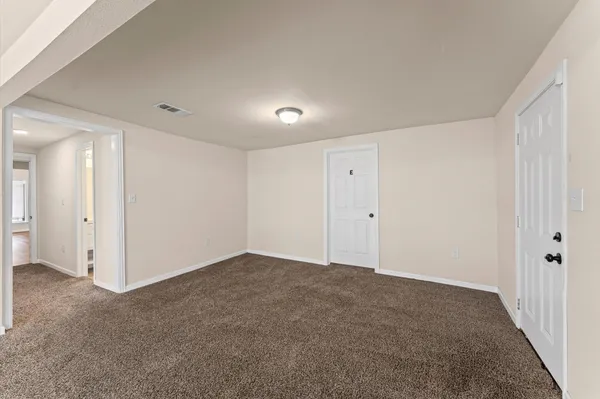 $299,900 | 1106 5th Street, Hempstead, TX 77445