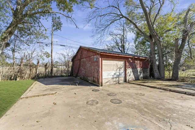 $324,900 | 1106 5th Street, Hempstead, TX 77445