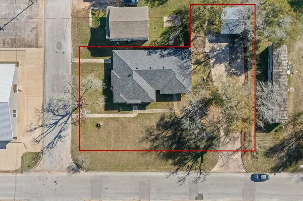 $299,900 | 1106 5th Street, Hempstead, TX 77445