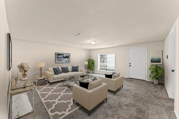 $299,900 | 1106 5th Street, Hempstead, TX 77445