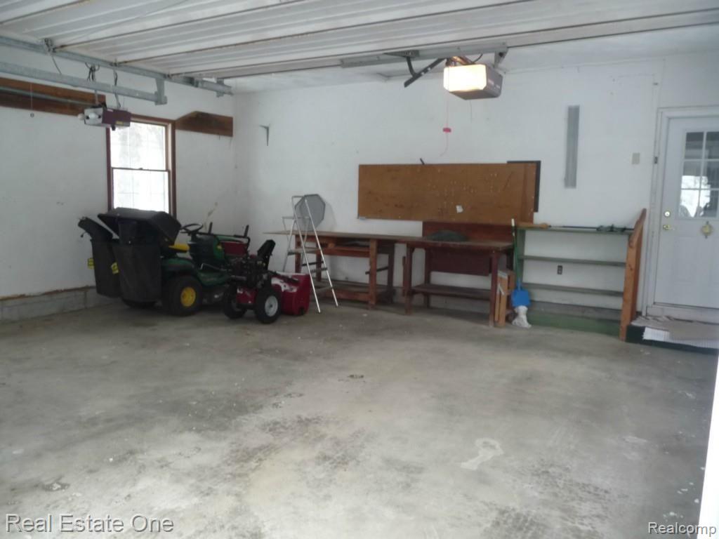 5981 West Hayner Road Fowlerville, MI 48836 - Photo 31 of 31 2 CAR GARAGE