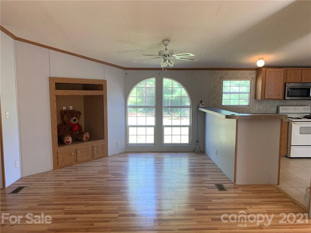 2120 Jones Road Kershaw, SC 29067 - Photo 9 of 32 Gallery Image 9