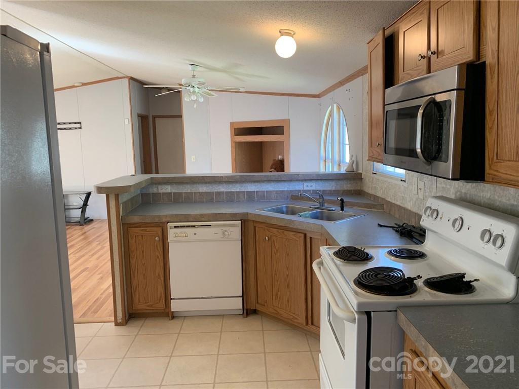 2120 Jones Road Kershaw, SC 29067 - Photo 10 of 32 Gallery Image 10