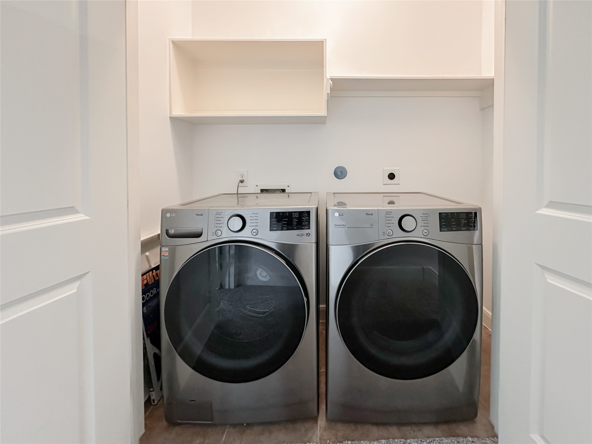 1727 Stacy Crest Houston, TX 77008 - Photo 33 of 37