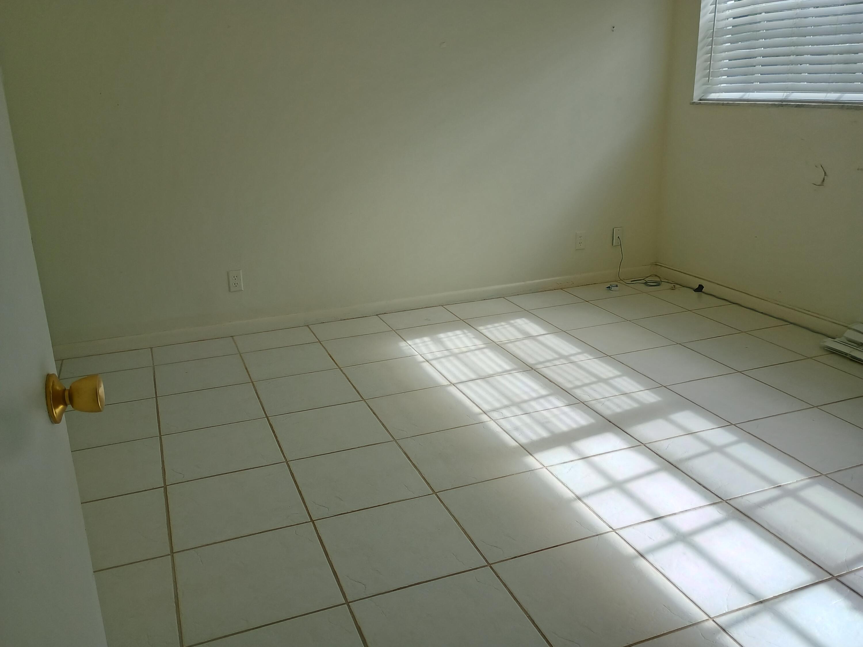 5505 North Ocean Boulevard, Unit 8110 Ocean Ridge, FL 33435 - Photo 13 of 18 fairfax110-18