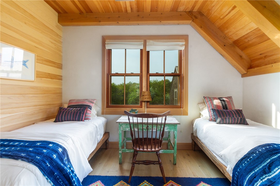 1776 Corn Neck Road Block Island, RI 02807 - Photo 28 of 49 Main House - Twin Room