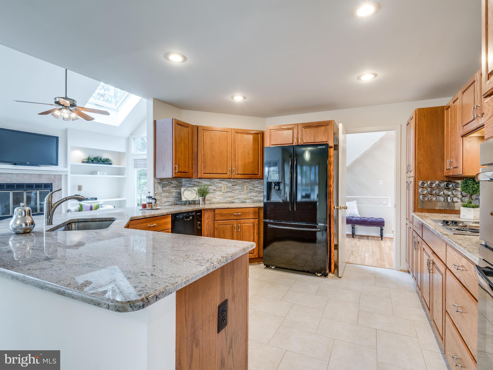 12005 North Walnut Branch Road Reston, VA 20194 - Photo 9 of 28 Kitchen