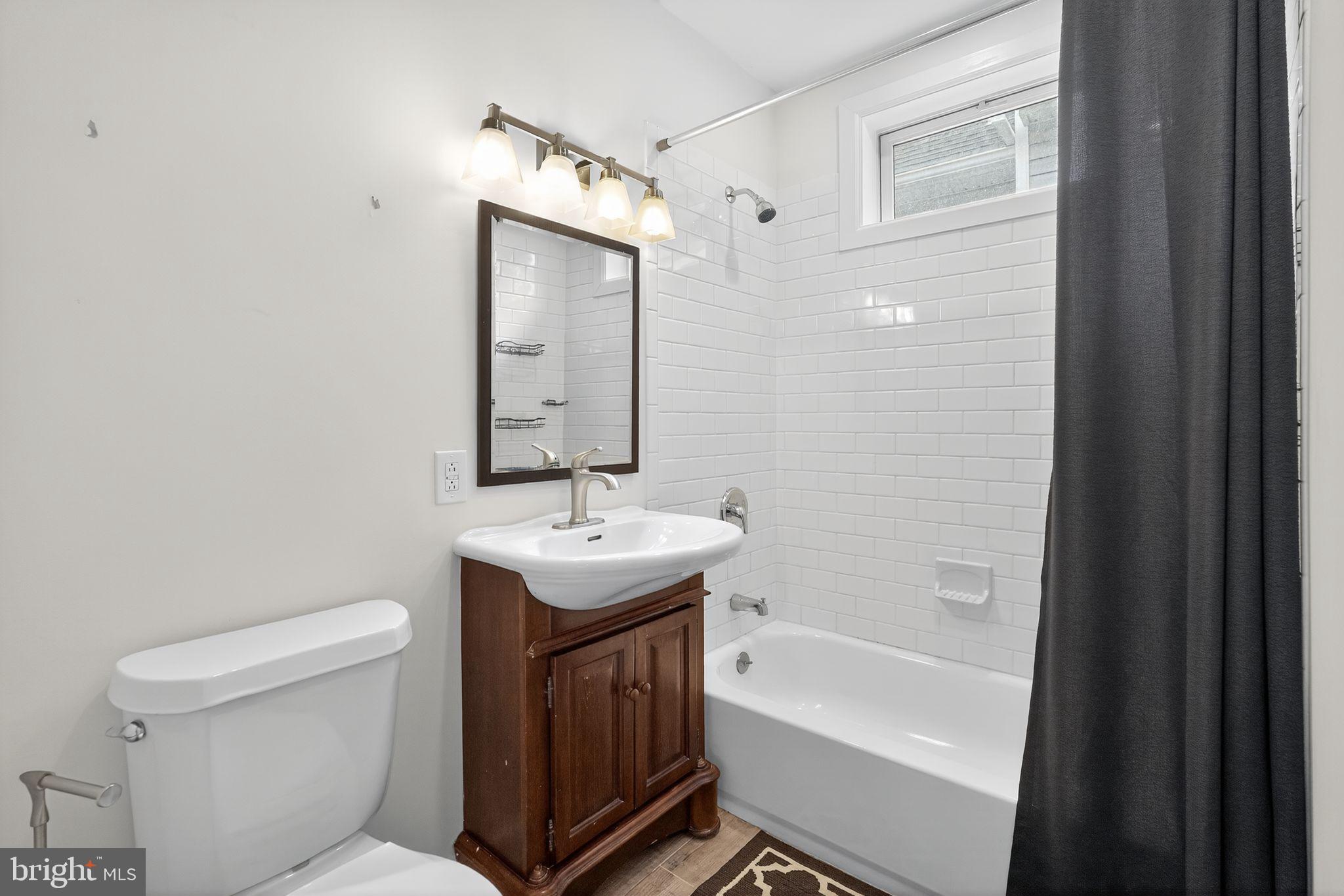 129 Old Soldiers Road Cheltenham, PA 19012 - Photo 15 of 28