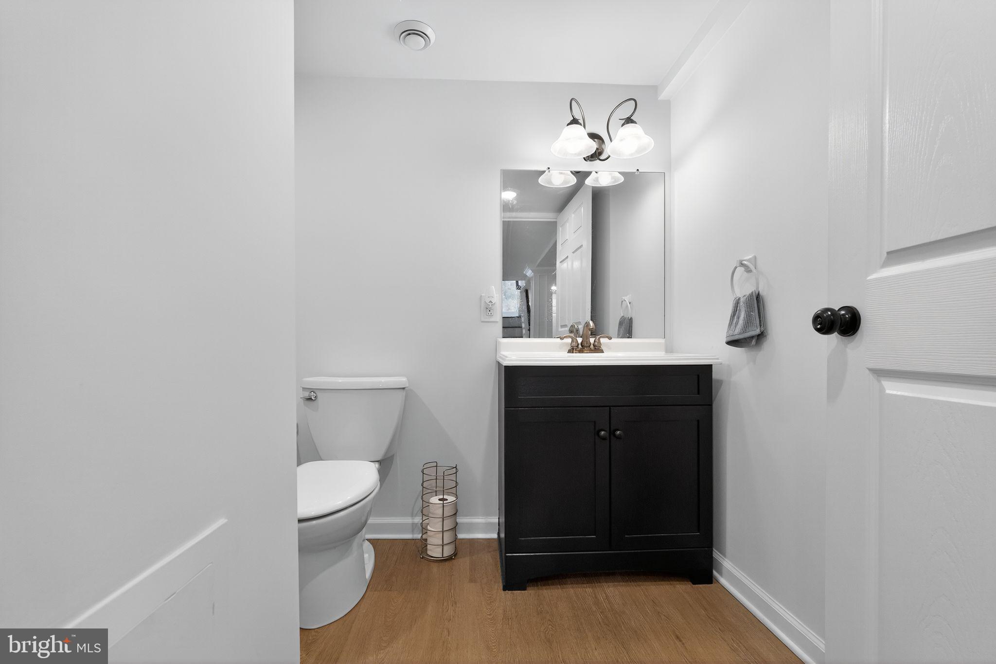 129 Old Soldiers Road Cheltenham, PA 19012 - Photo 25 of 28 basement full bath