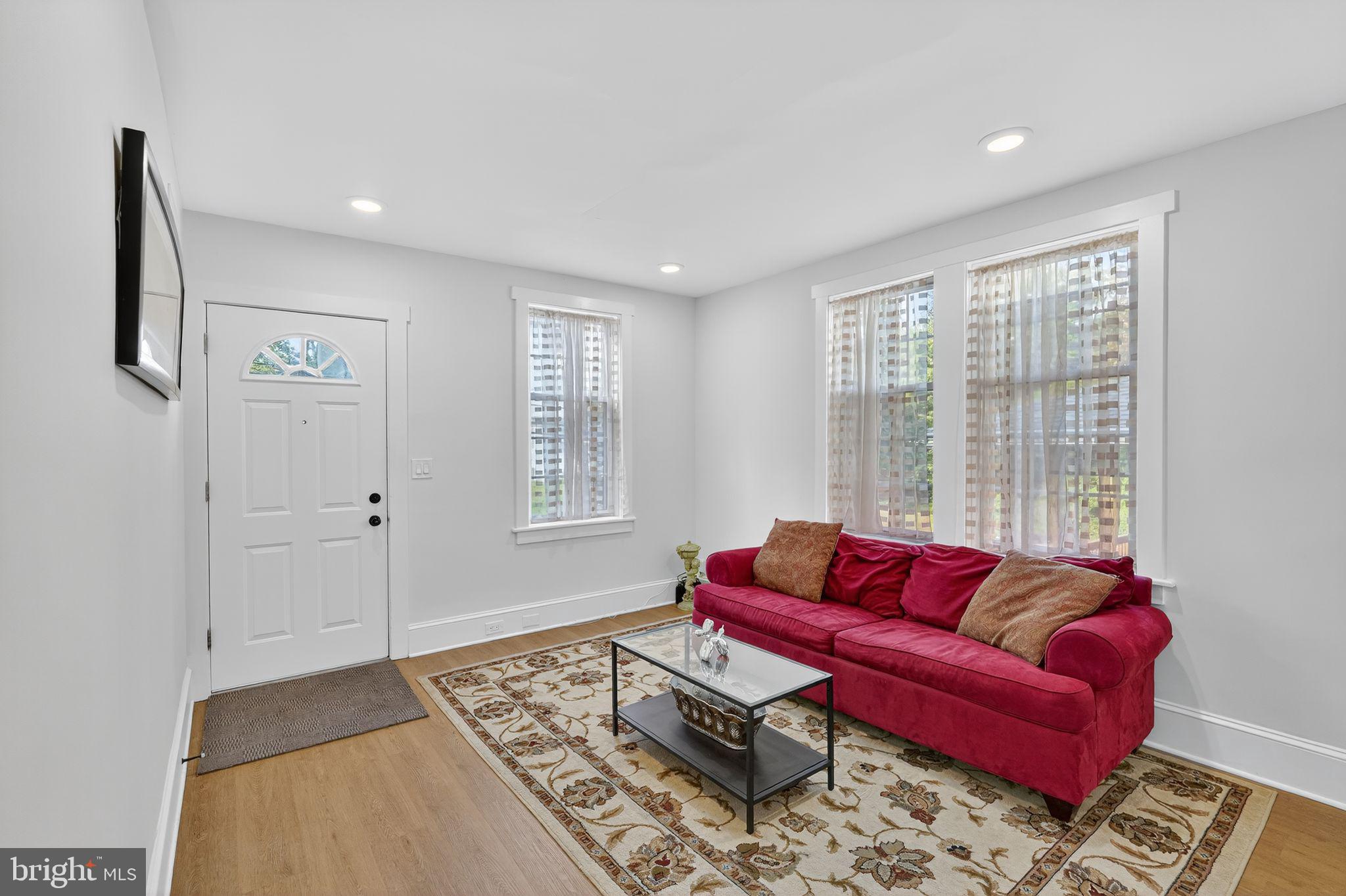 129 Old Soldiers Road Cheltenham, PA 19012 - Photo 6 of 28