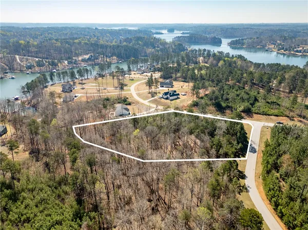 $107,000 | 713 Sunset Cove Drive, West Union, SC 29696