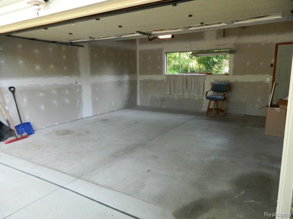 9270 Church Road Grosse Ile, MI 48138 - Photo 21 of 24 Finished 2 car attached Garage